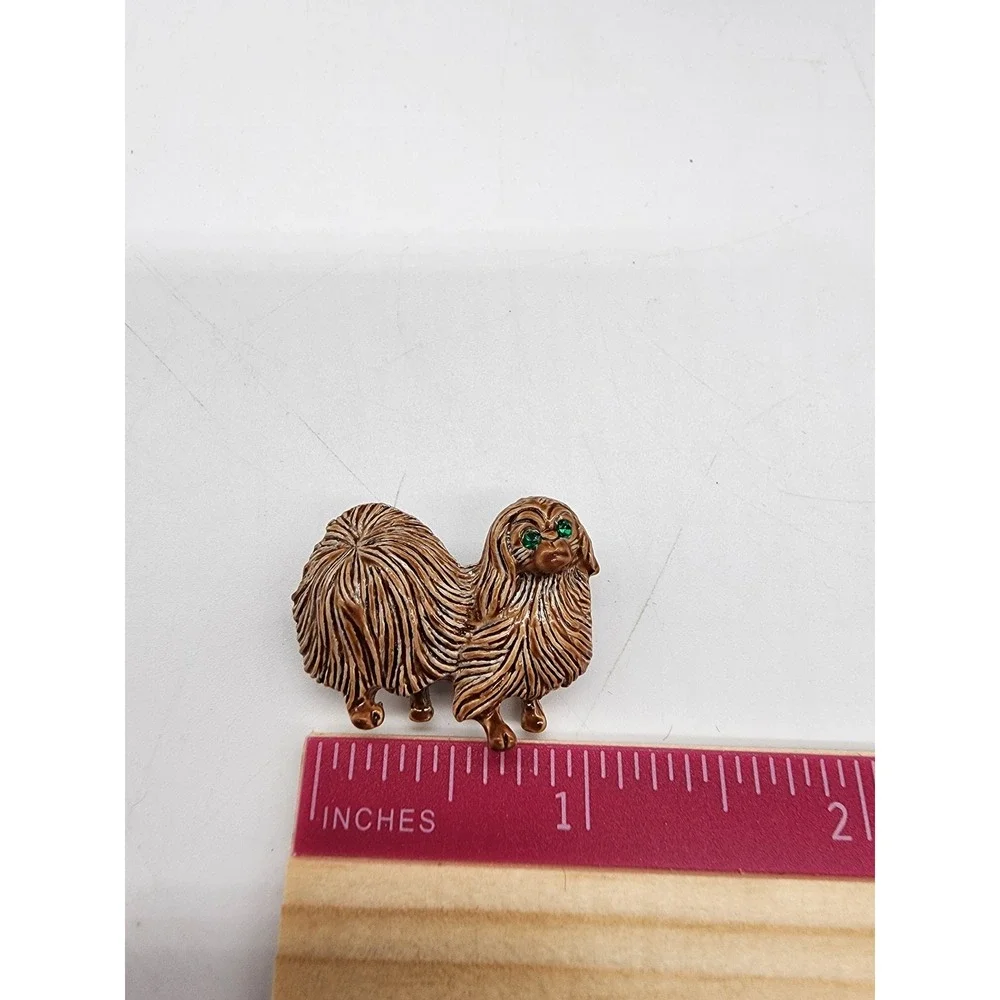 Vintage Pekingese Dog Brooch Green Rhinestone Eyes Gold Tone Canine Pin
